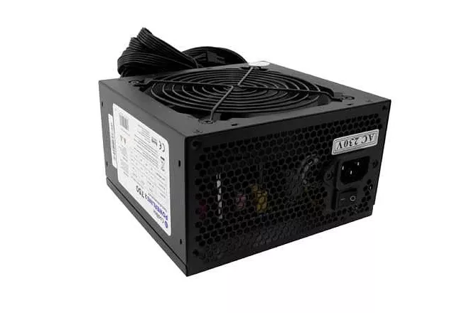 Coolbox Fuente Alimentacion 750W PowerLine2 eficiencia 85%