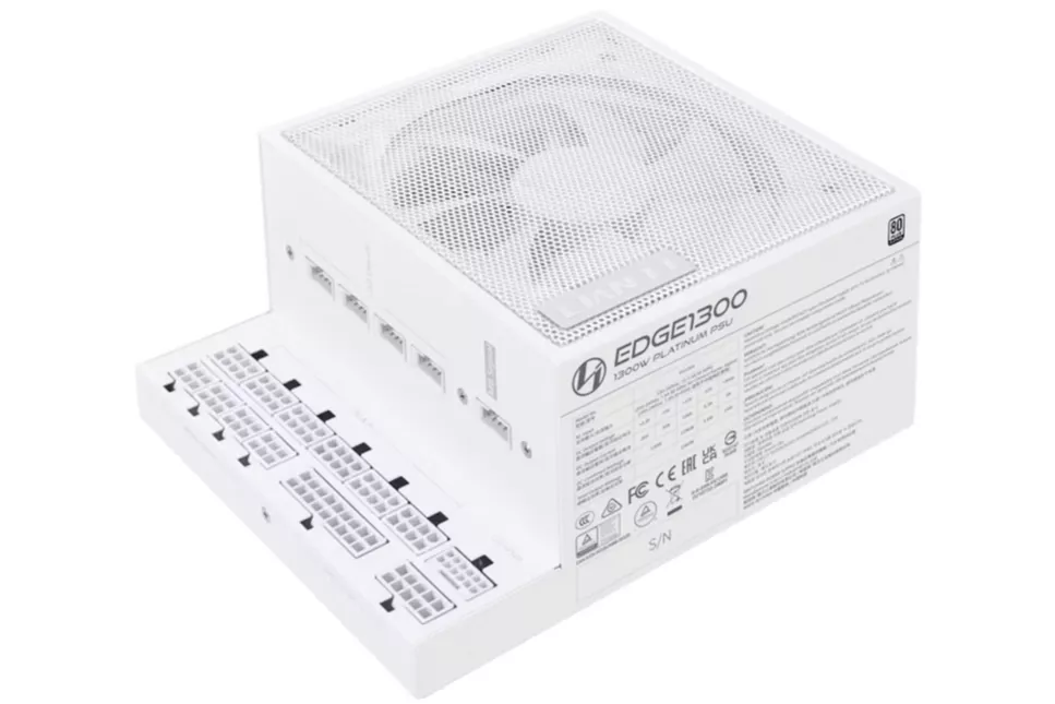 Fuente Modular Lian Li Edge 1300W 80+ Blanca