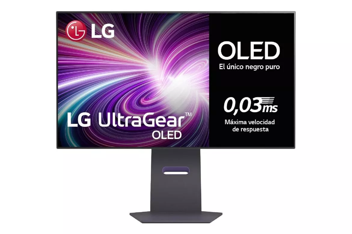 LG UltraGear OLED 32GS95UE-B 31.5