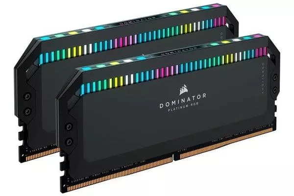 CMT32GX5M2E6200C36, Memoria RAM