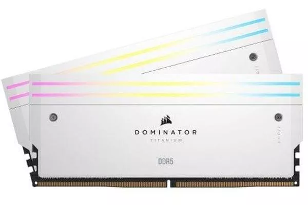 Corsair Dominator Titanium RGB DDR5 6000MHz 64GB 2x32GB CL30 Dual Intel XMP 3.0 y AMD EXPO