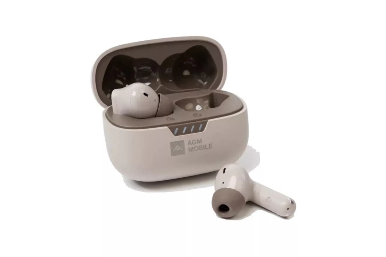 Auriculares AGM inalámbricos Bluetooth con estuche de carga y resistencia al agua