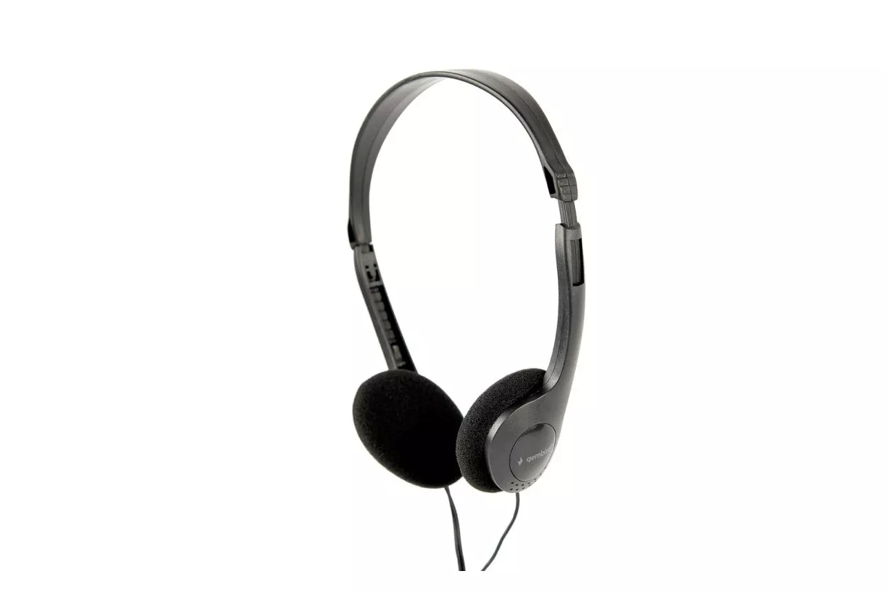 Auriculares Gembird con cable, control de volumen, espuma suave, negros