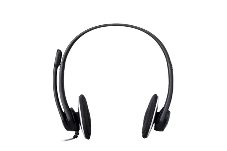 Auriculares Logitech con cable USB, micrófono con supresión de ruido, circumaurales, negro