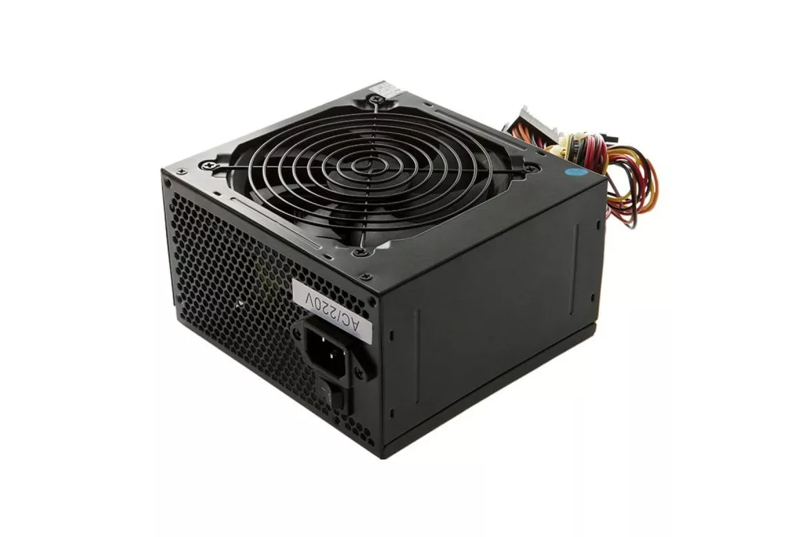 Fuente de alimentación iTek NBPS500K 500W ATX 20+4 pin Ventilador 12cm No modular Negra