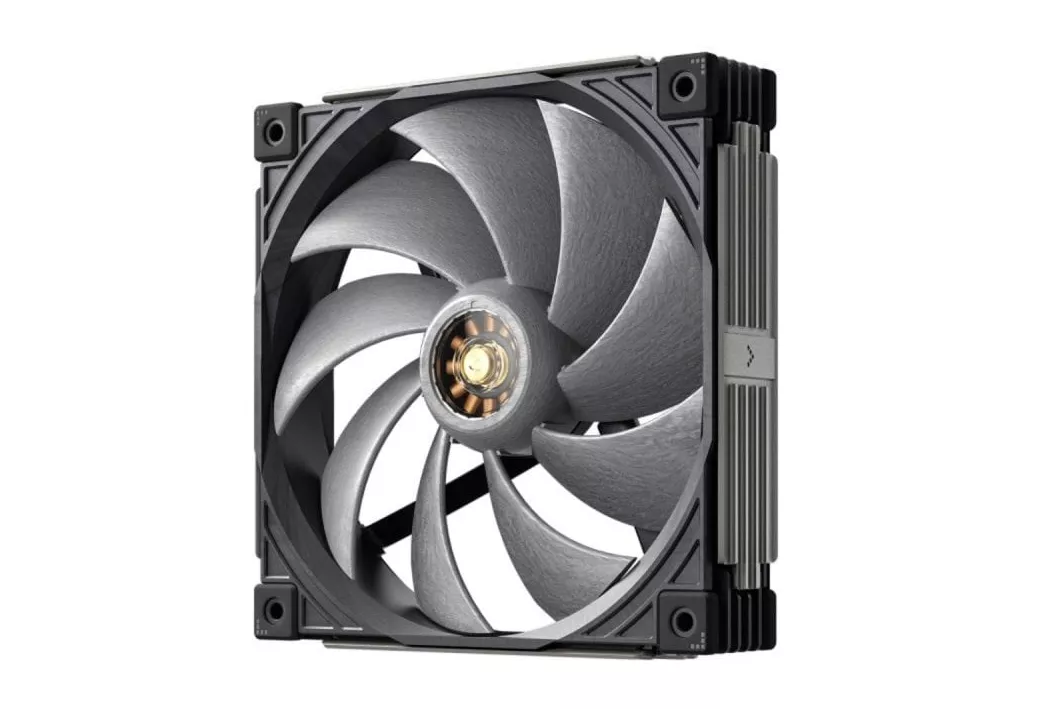 Ventilador PC MACH140 Motor Trifasico Polimero LCP 140mm Alto Rendimiento