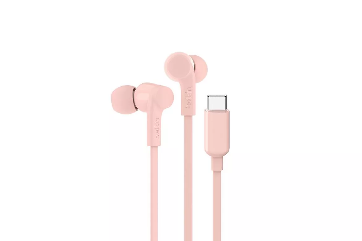 Auriculares Belkin SoundForm con cable USB-C uso diario micrófono y protección IPX5 rosa