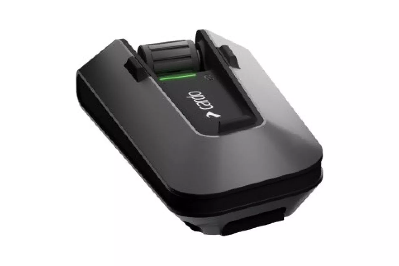 Intercomunicador Cardo PT200001 inalámbrico Bluetooth 5.2 para moto con radio FM, alcance 1600 m, Negro