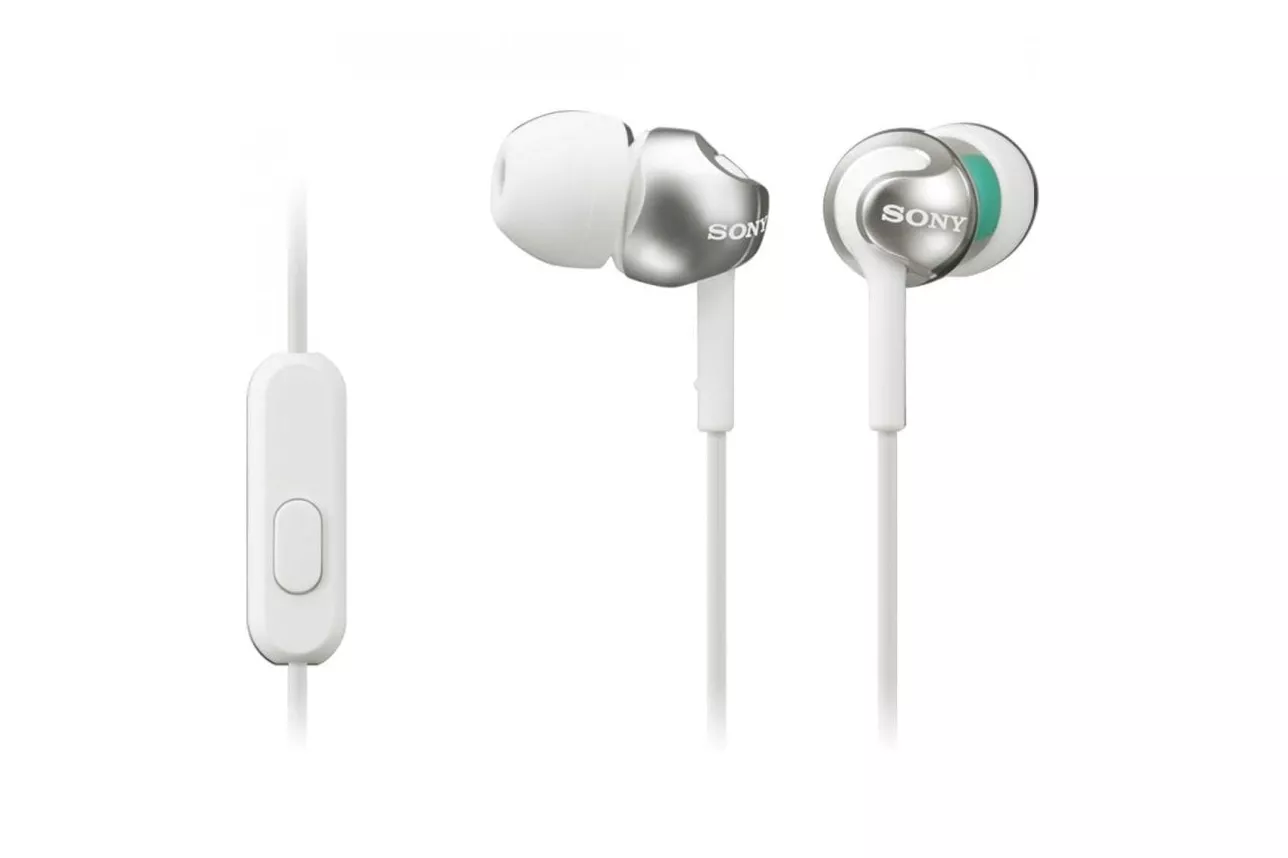 Sony MDR-EX110AP Auriculares con Micrófono Blanco