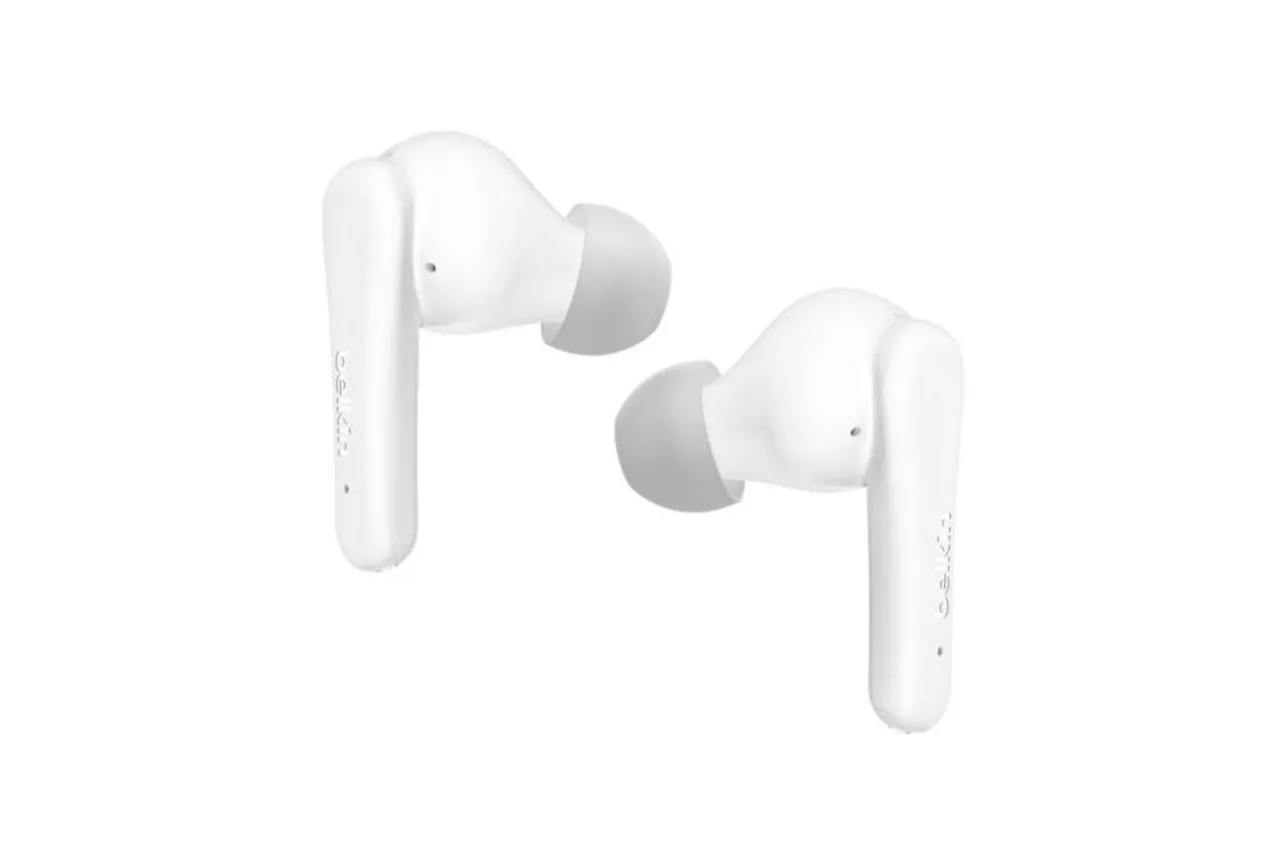 Auriculares Belkin SoundForm Rhythm inal&aacute;mbricos Bluetooth con Cancelaci&oacute;n de Ruido, micr&oacute;fono y protecci&oacute;n IPX5, blancos