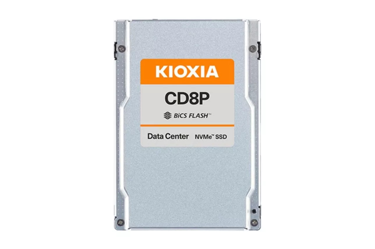 Disco Duro Kioxia CD8P-V 12,8TB SSD U.2 PCIe 5.0 NVMe Alta Velocidad