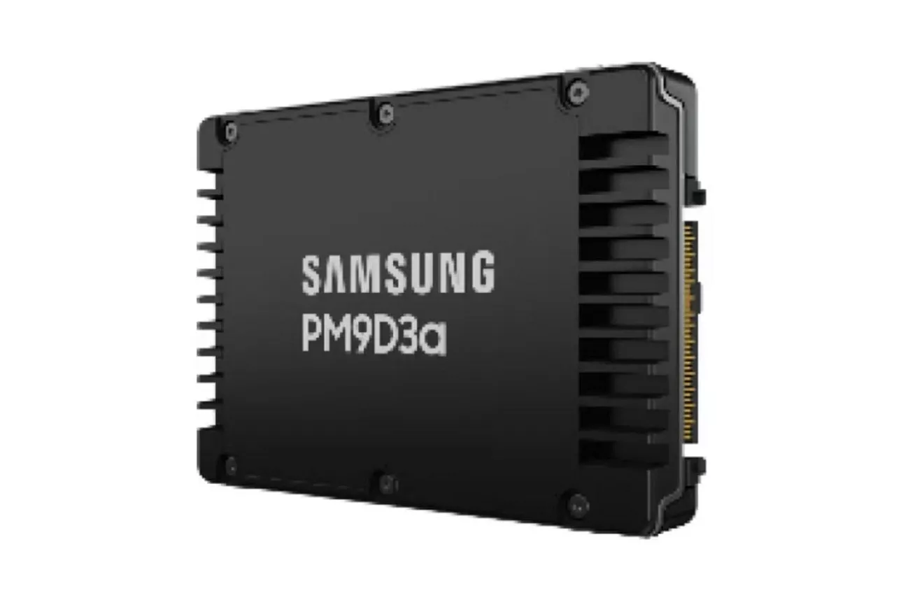 Disco Duro Samsung PM9D3a 1,92 TB SSD 2,5" PCIe 5.0 NVMe 12000 MB/s Cifrado AES