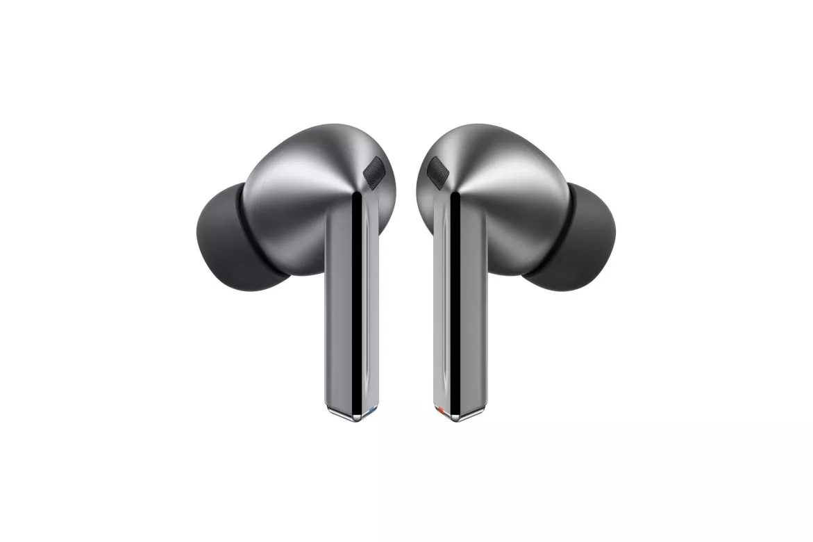 Auriculares Samsung Galaxy Buds3 Pro inal&aacute;mbricos True Wireless Bluetooth con Cancelaci&oacute;n Activa de Ruido, Micr&oacute;fono MEMS, protecci&oacute;n IP57, plata