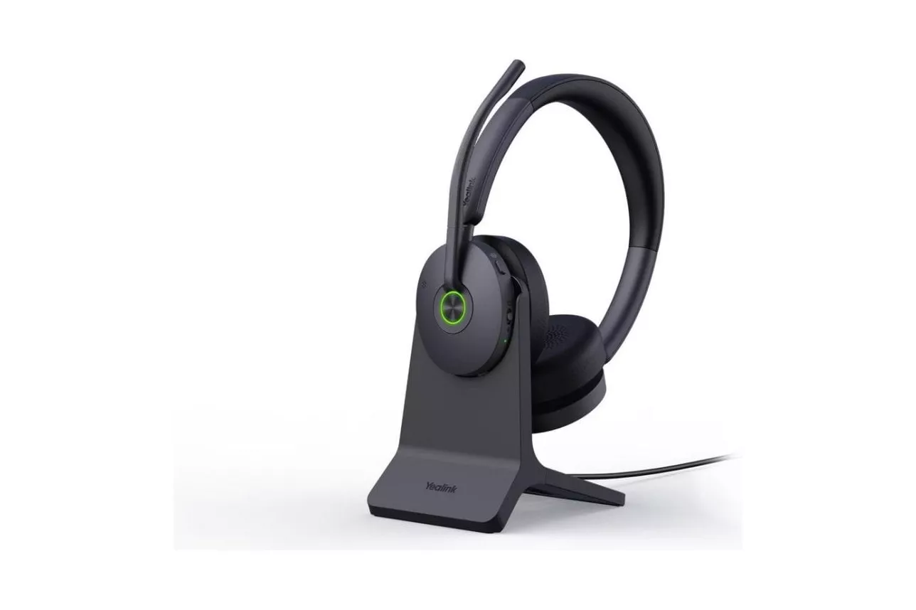 Auriculares Yealink WH68 Hybrid inal&aacute;mbricos Bluetooth y DECT con Cancelaci&oacute;n de Ruido para oficina, micr&oacute;fono y base de carga, color negro