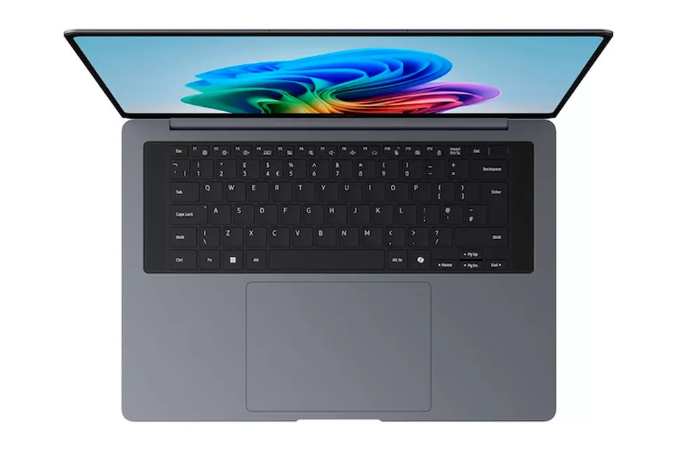 Port&aacute;til Samsung Galaxy Book6 vPro U5-335 16GB 512GB 14" W11P Gris