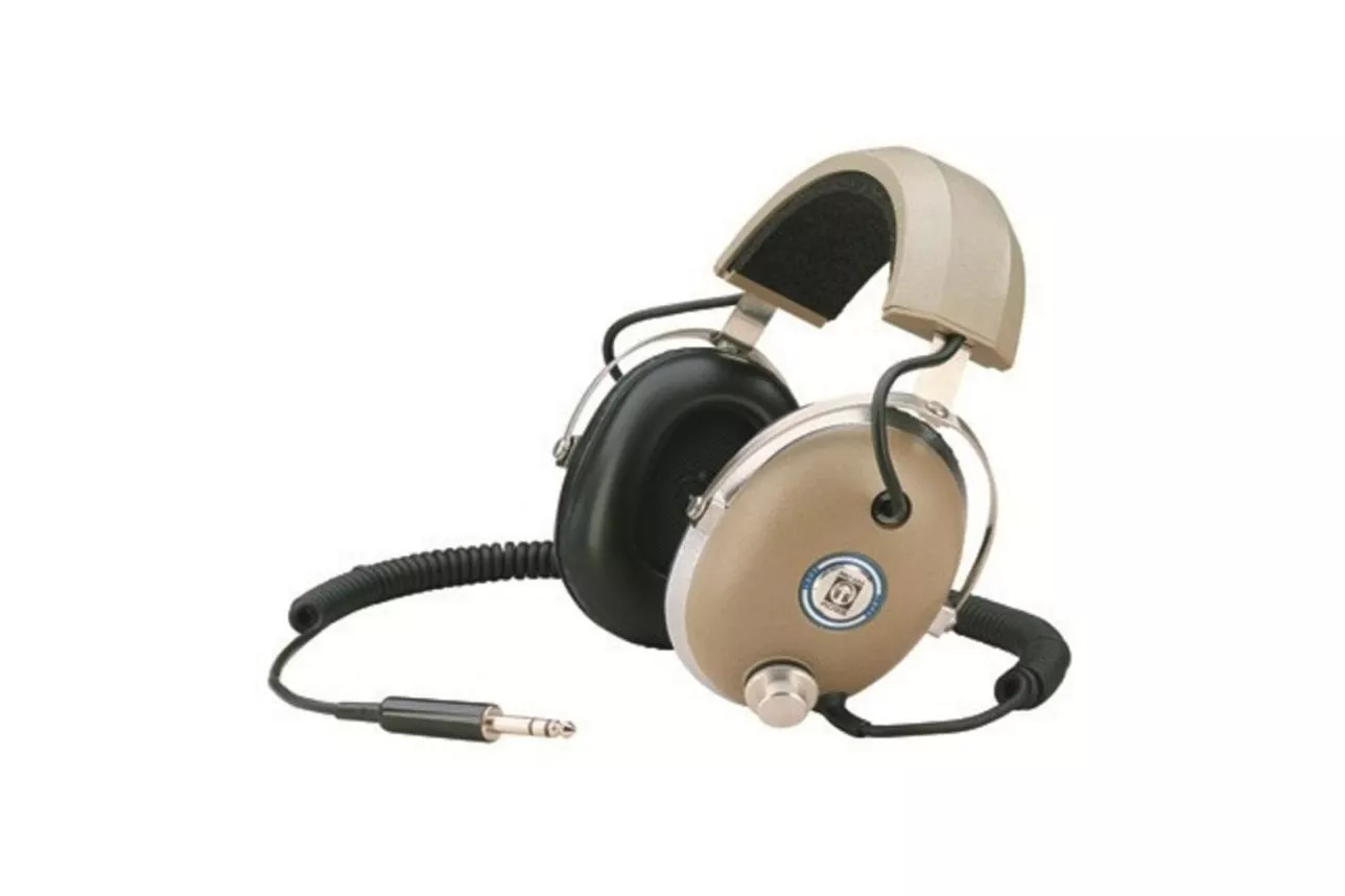 Auriculares Koss PRO4AA con cable, conexi&oacute;n al&aacute;mbrica, uso Escenario/Estudio, beige y negro