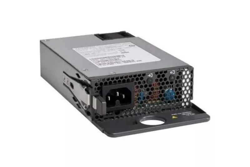 Fuente de alimentaci&oacute;n Cisco PWR-C5-600WAC= 600W metal negro gris interna