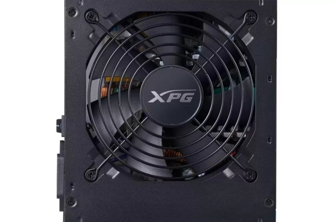 Fuente de alimentaci&oacute;n Adata XPG Probe 700W 80 PLUS Bronze ventilador 120 mm