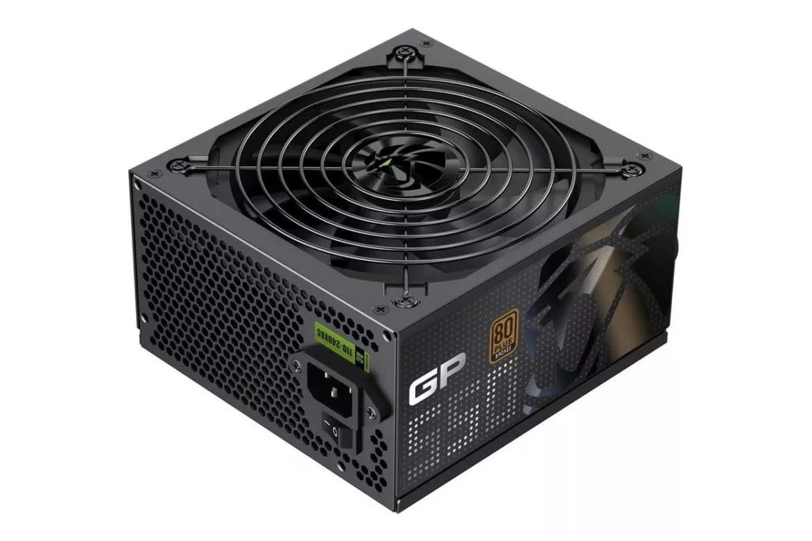 Fuente de alimentaci&oacute;n GameMax GP 550B 550W Certificaci&oacute;n 80+ Bronze negra