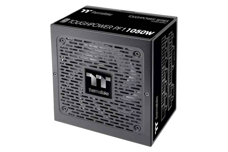 Toughpower PF1 1050W, Fuente de alimentación de PC