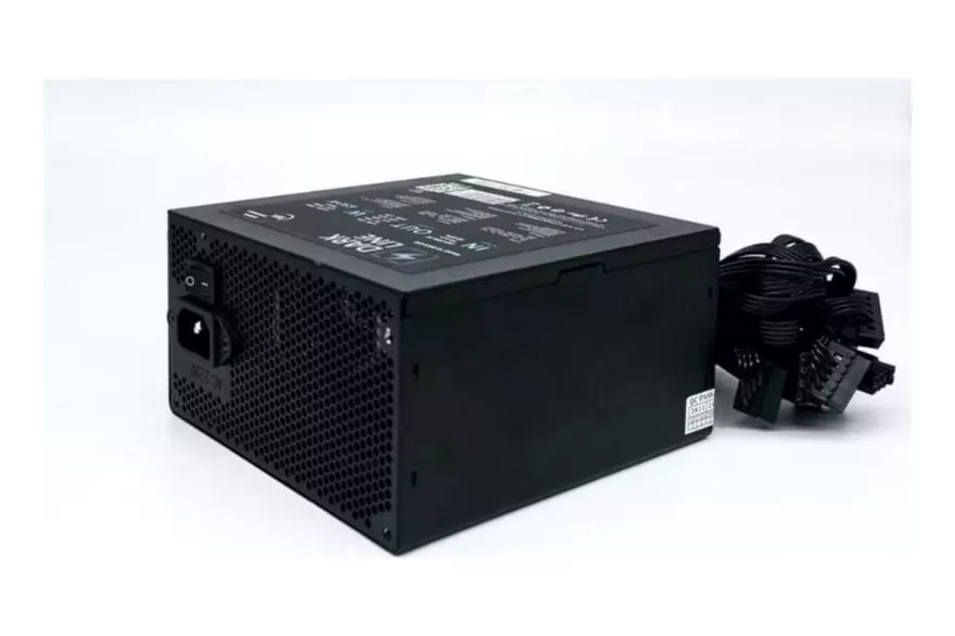 Fuente de alimentaci&oacute;n 1st Cool Dark Line XS-D023-650 650W 88% eficiencia fija