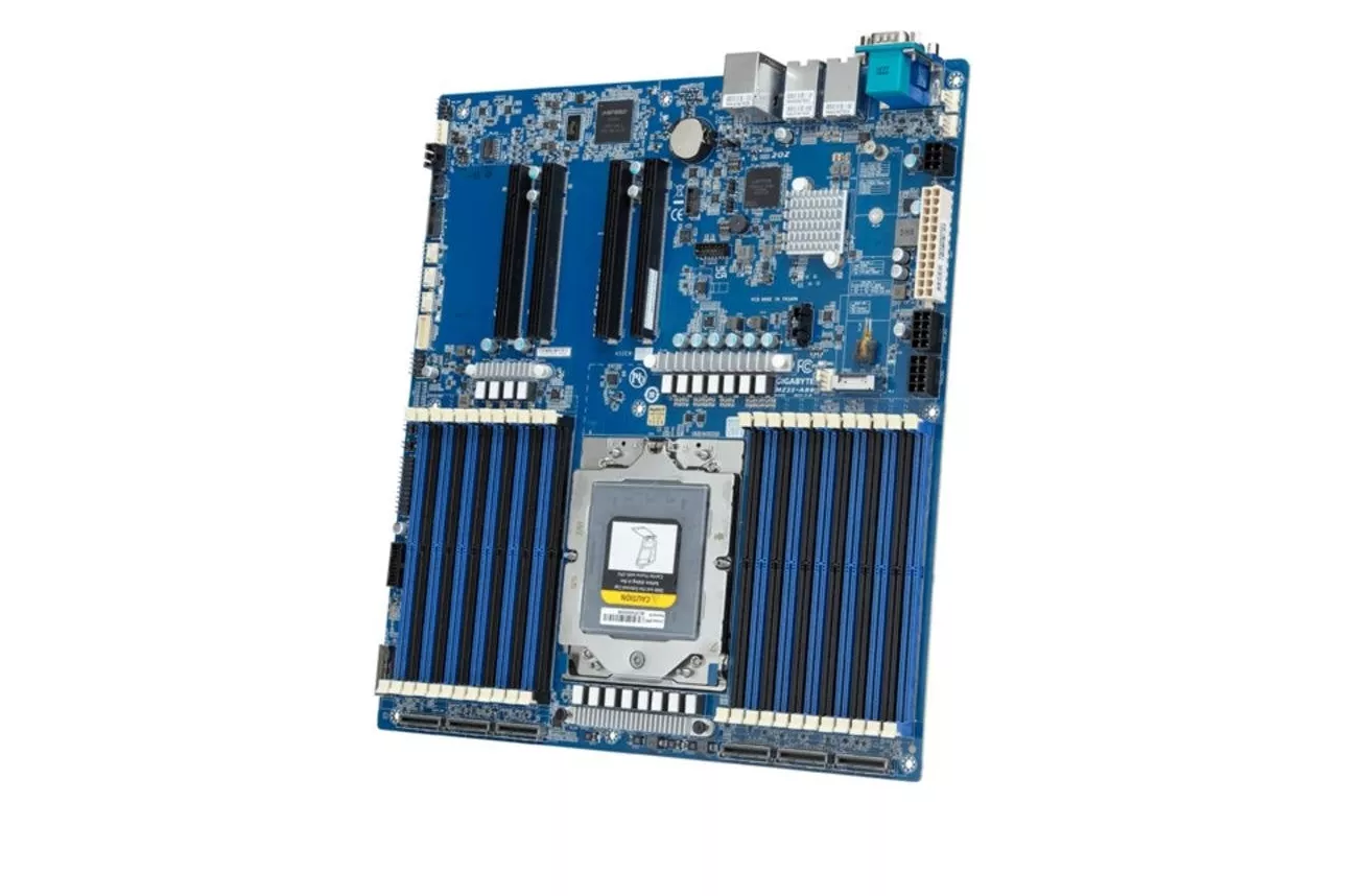 Placa Base GIGABYTE MZ33-AR0 AMD EPYC 9004 Socket SP5 DDR5 Extended ATX Gigabit