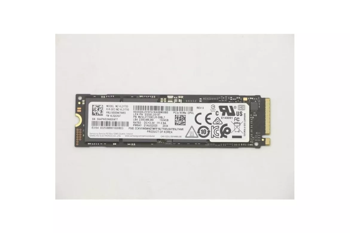 Disco Duro Lenovo M.2 2280 1000GB SSD PCIe NVMe 24 meses garant&iacute;a compacto