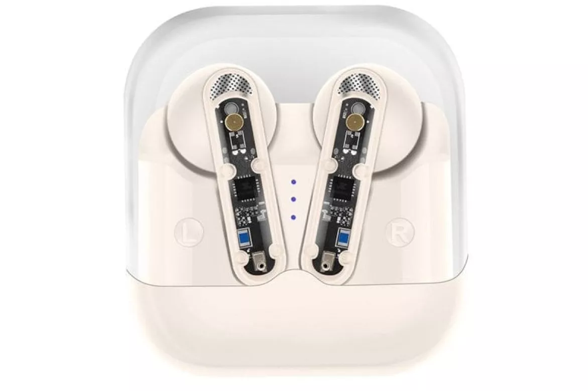 Kinsi AKZ-S26 Auriculares Inal&aacute;mbricos con Funda Transparente Blanco