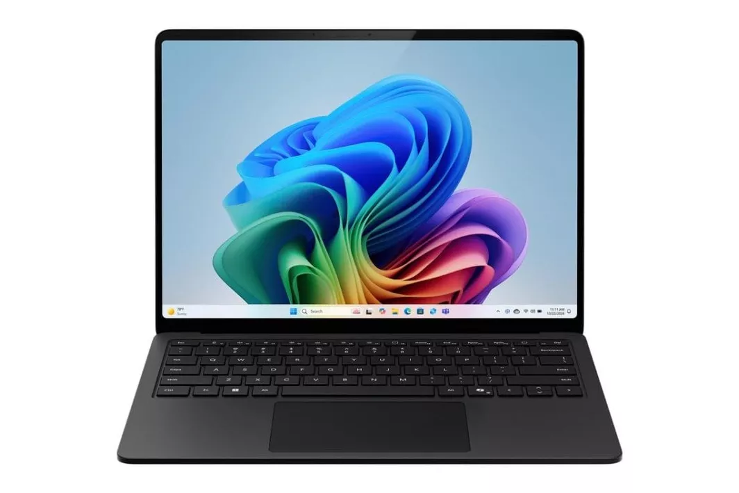 Port&aacute;til Microsoft Surface Laptop 8 13.8 pulgadas Snapdragon X2 Plus 16 GB Windows 11 Home 512 GB SSD GPU Adreno pantalla t&aacute;ctil