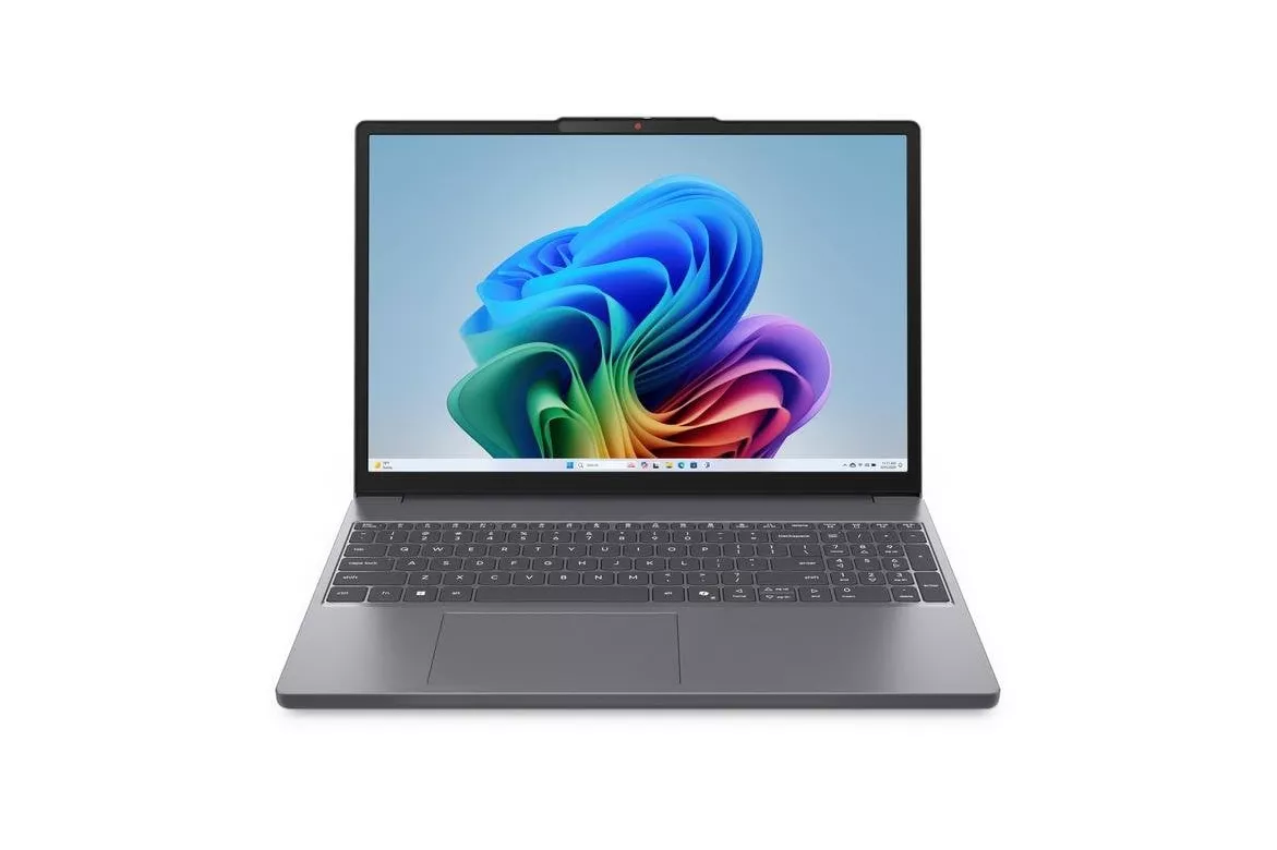 Port&aacute;til Lenovo IdeaPad Slim 3 15IWC11 15,3" Intel Core 5 320 16 GB 512 GB SSD Intel Graphics FreeDOS