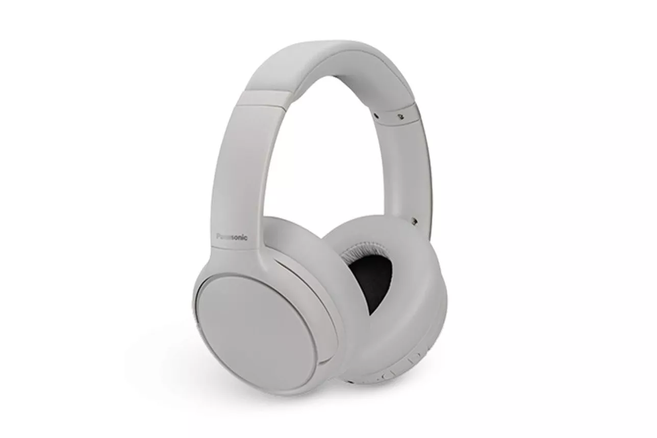 Auriculares Panasonic RB-M600B inal&aacute;mbricos Bluetooth con cancelaci&oacute;n de ruido, beige