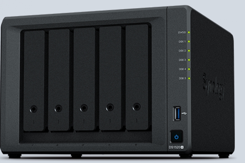 Synology DS224+ - Discstation NAS a 2 bay (Intel Celeron J4125 4 core 2 GHz 2 GB DDR4 2 porte RJ-45 1GbE) 8 TB con 2 dischi rigidi Synology Plus serie (HAT3300-4T