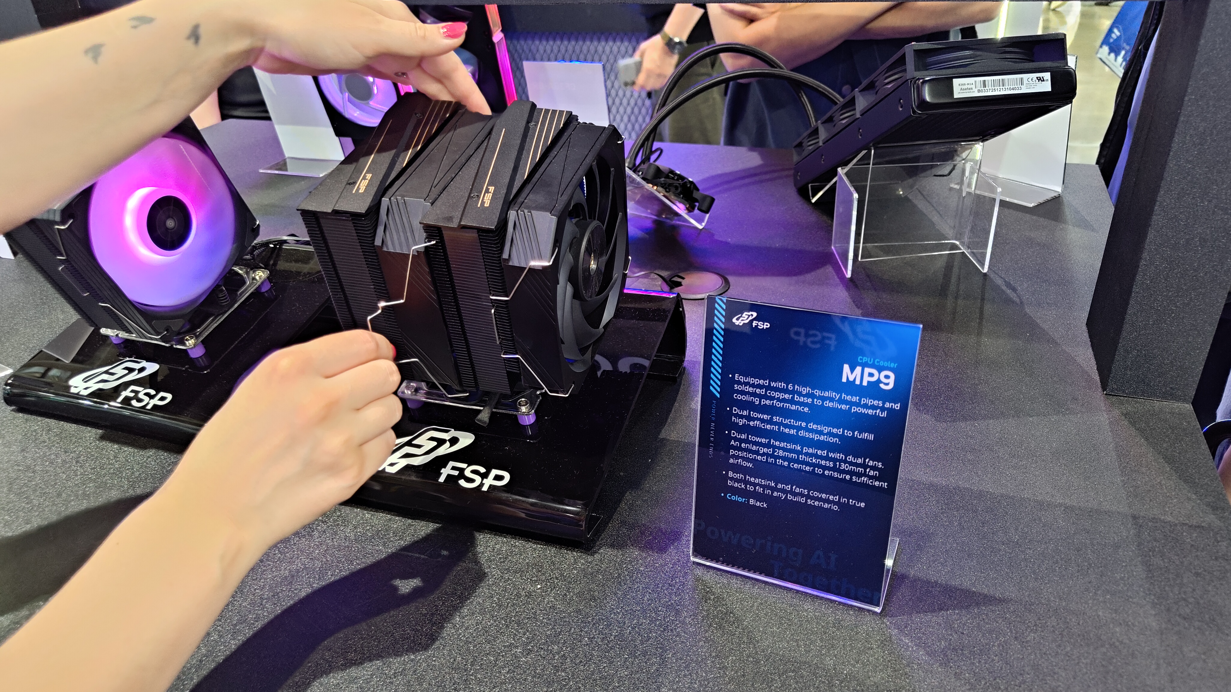 El FSP MP9 llega con doble torre, 6 heatpipes y dos ventiladores de 28 y 30 mm para reforzar la gama de refrigeración por aire