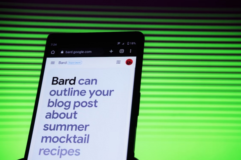 Google Bard Yevropaga keldi va ispan tilini o'rgandi 🇪🇸