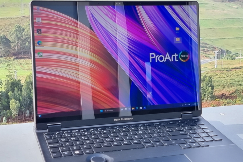 ASUS ProArt Studiobook Pro 16 OLED W7604 Review