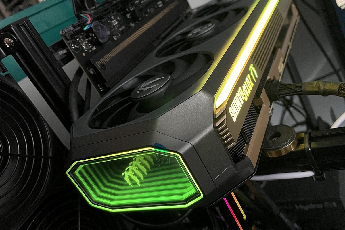 ZOTAC GAMING GeForce RTX 5080 AMP Extreme INFINITY Review