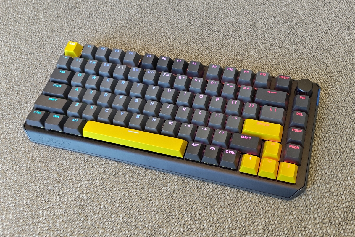 Endorfy renueva su catálogo en el CES 2026: fuentes con conector 12V-2x6 y periféricos inalámbricos