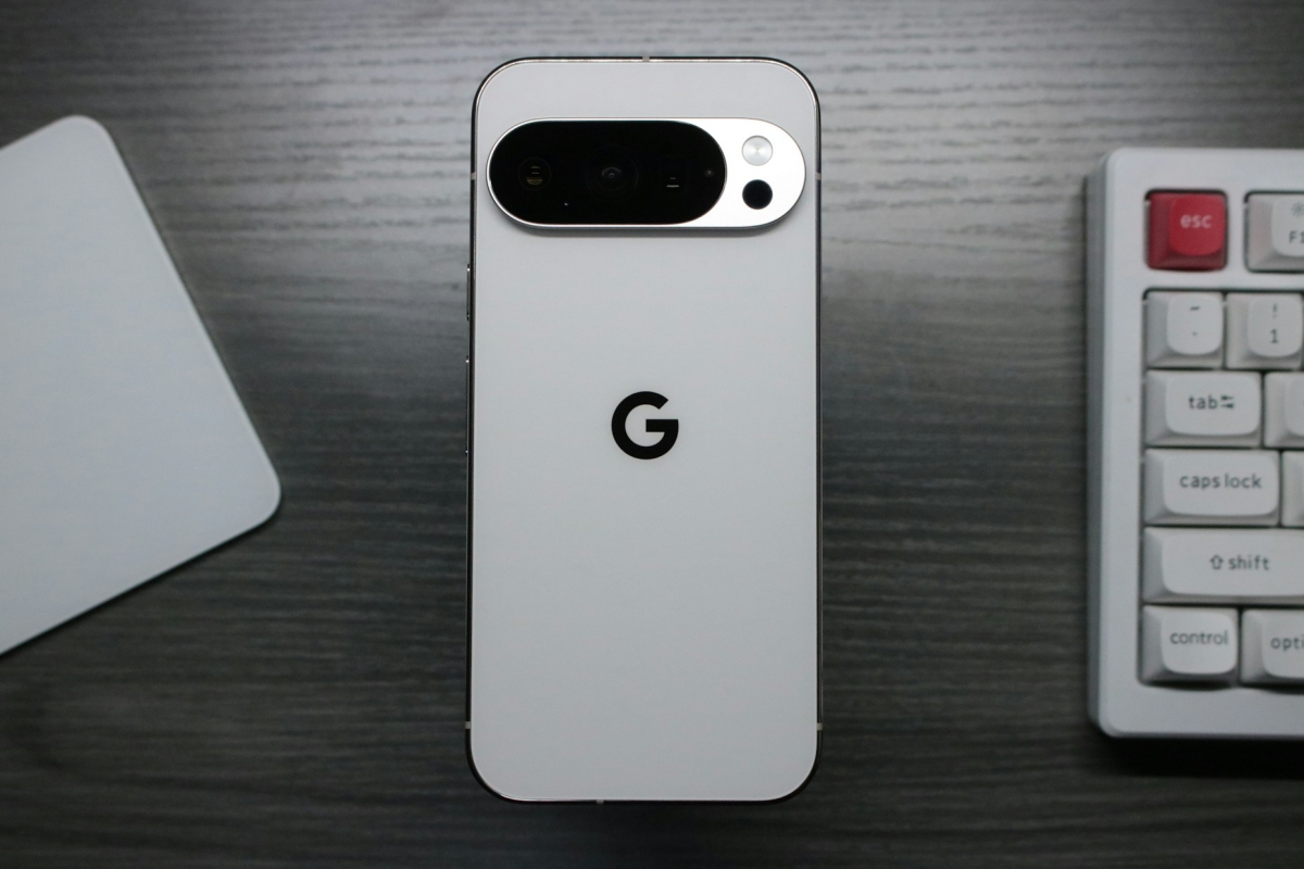 El widget At a Glance de los Pixel ya muestra resultados deportivos y bolsa: así se configura