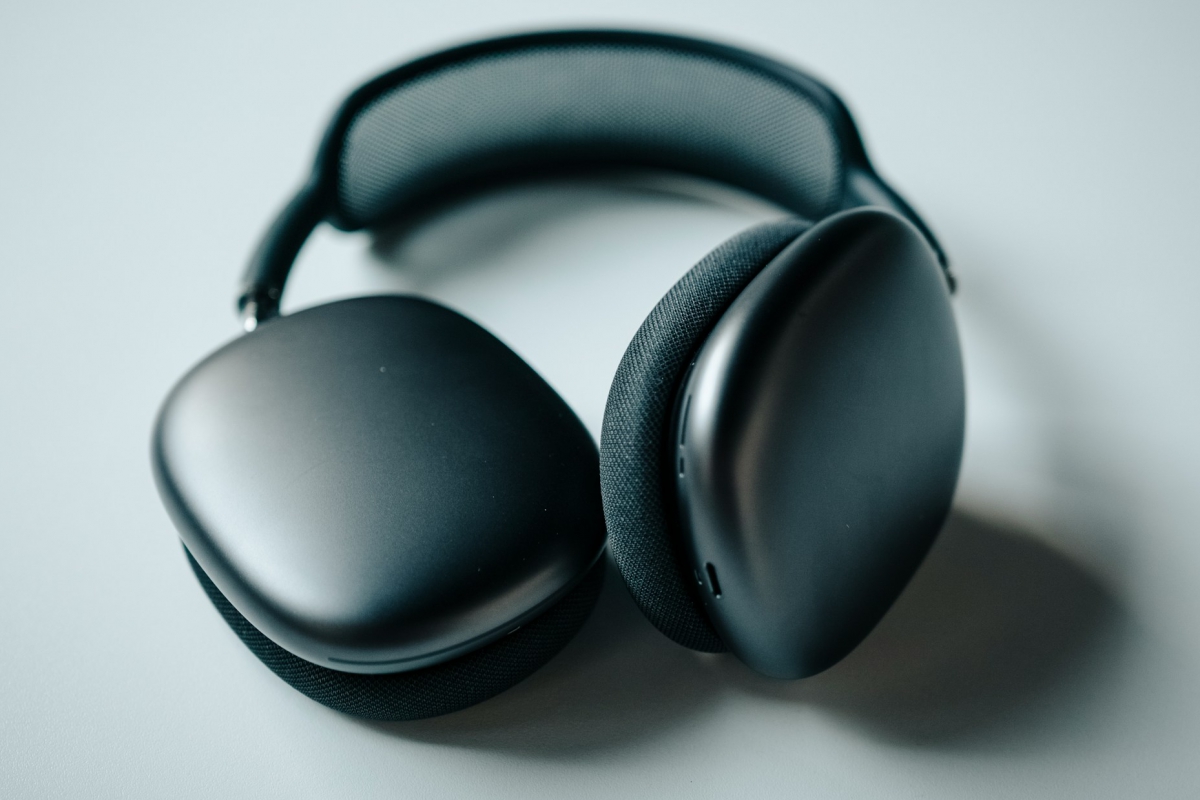 Apple llama AirPods Max 2 a unos auriculares que apenas han cambiado respecto al modelo original