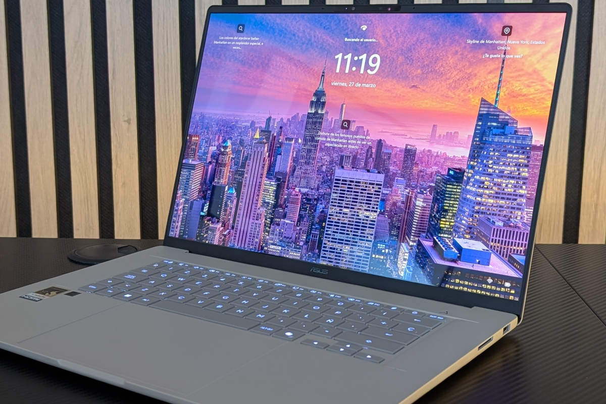 ASUS Zenbook A16 UX3607 Review con Snapdragon X2 Elite Extreme (X2E-94-100): Una de las CPUs más potentes del mundo en un portátil de 1,2 kg de peso