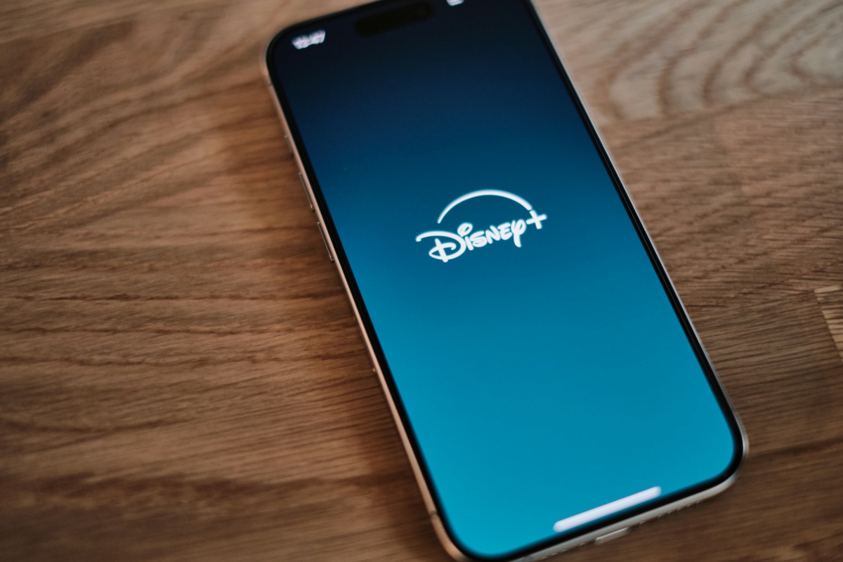 Disney estudia una superapp propia para unir datos, suscriptores y experiencias entre streaming, parques y cruceros