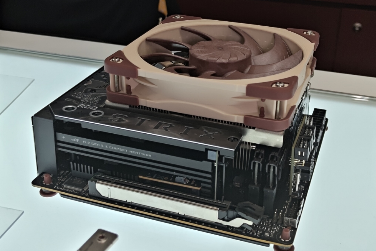Así es el prototipo del disipador de perfil bajo de alto rendimiento para AM5 que Noctua lanzará en 2027