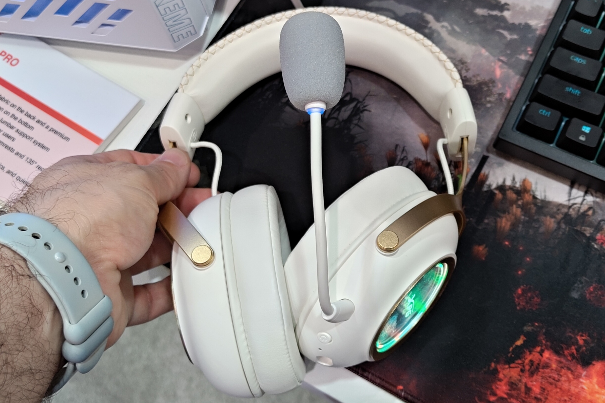 XPG PRECOG Wireless llega al Computex 2026 como el auricular gaming tri-modo con 90 horas de batería y estética Infinite Mirror