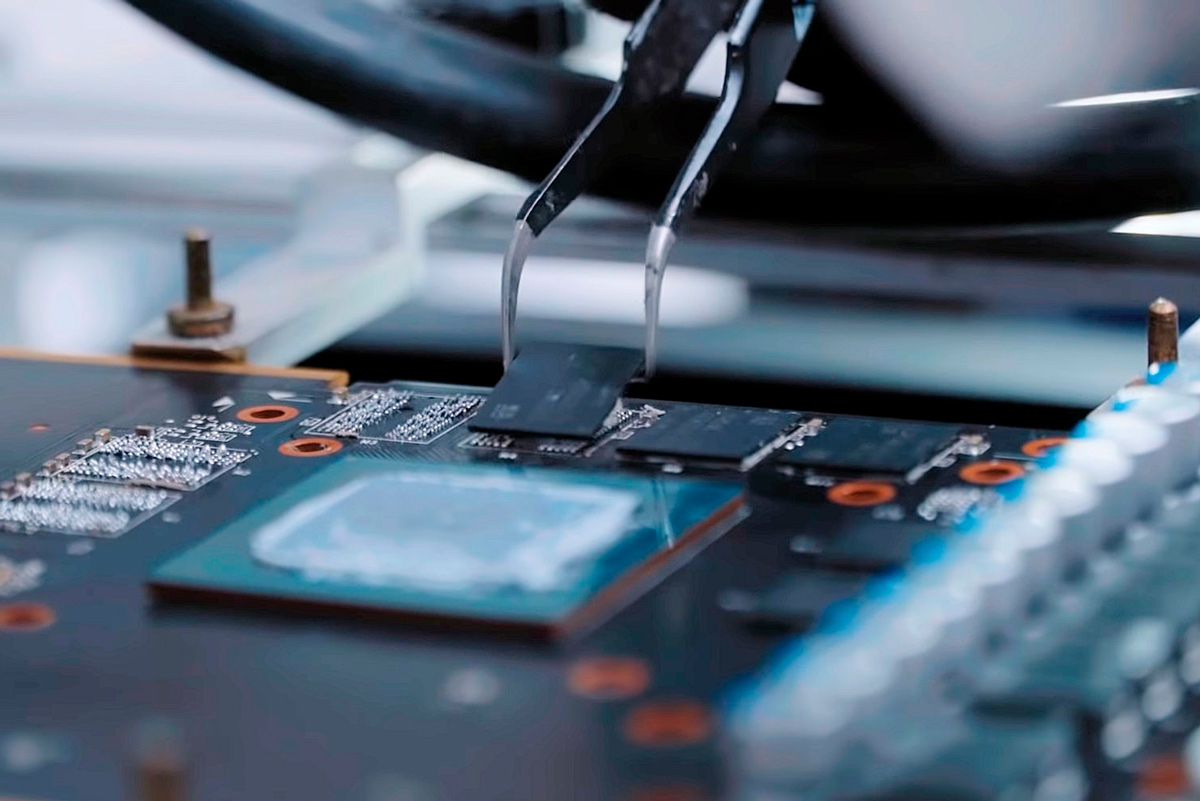Un equipo de overclockers crea su propia Nvidia RTX 2080 Ti “SUPER”