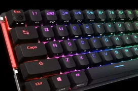 ASUS ROG Flachion, un teclado gaming inalámbrico con tan solo 68 teclas