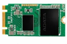 El pequeño SSD ADATA IM2P3014 llega en formato M.2 2242 con velocidades de hasta 1600 MBps