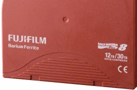 La nueva cinta magnética LTO-8 de IBM y Fujifilm puede almacenar 580 TB de datos