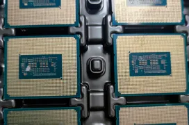 Vistos a la venta procesadores de muestra de los Intel Core i9 12900K por 600 euros