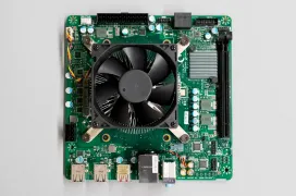 Aparecen imágenes en alta resolución de la placa base con el chip AMD 4700S