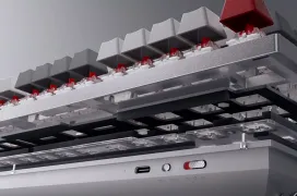 El nuevo teclado de OnePlus se deja ver con reducido tamaño, switches rojos y un botón redondo en la esquina superior derecha